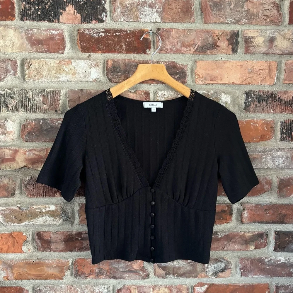 Rihoas Black Lace Trim Ribbed Crop Short Sleeve Shirt Top, S - Picture 2 of 6